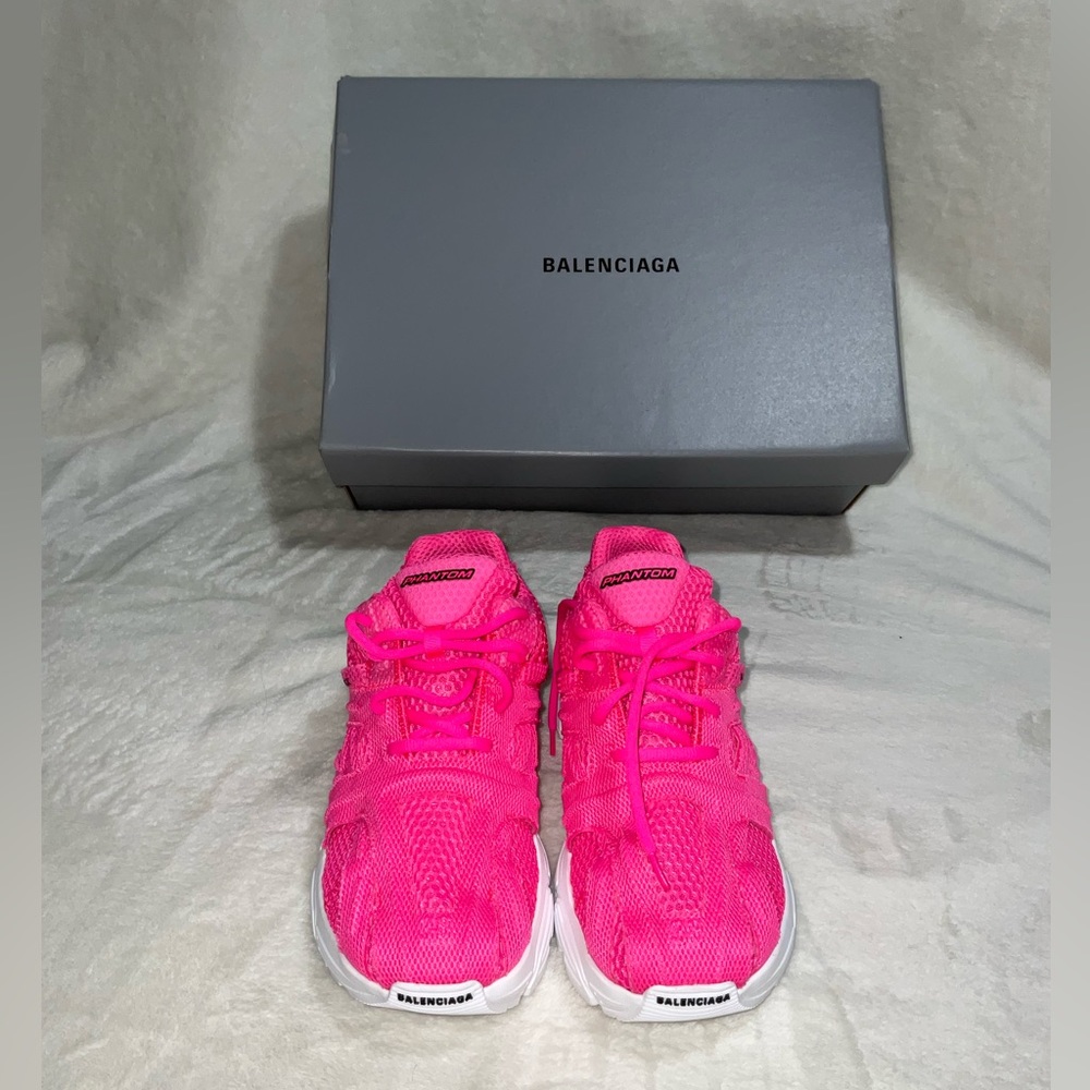 Balenciaga Phantom Monocolor Mesh Trainer Sneakers In Pink Fluo White
